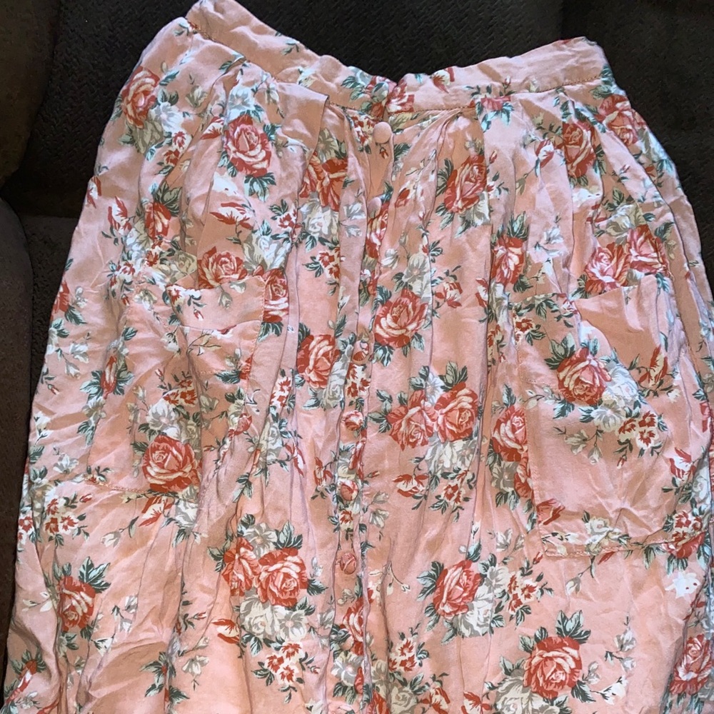 Floral Tea Length Button Down Skirt w Pockets
